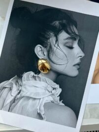 How to Start a Fashion Jewelry Brand